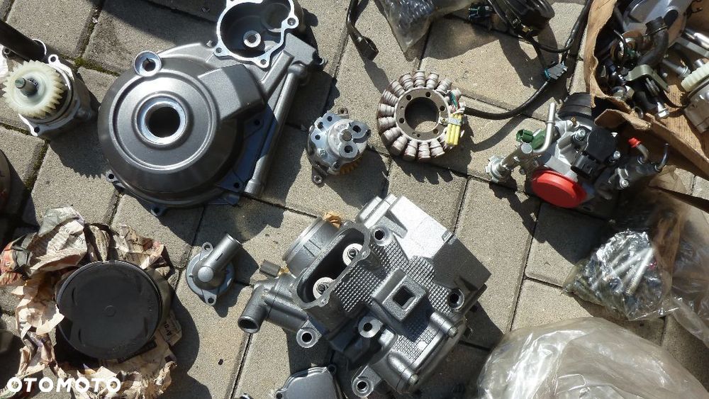 Yamaha XT XTX  660 Mt03  silnik głowica dekiel pompa alternator śruba - 7