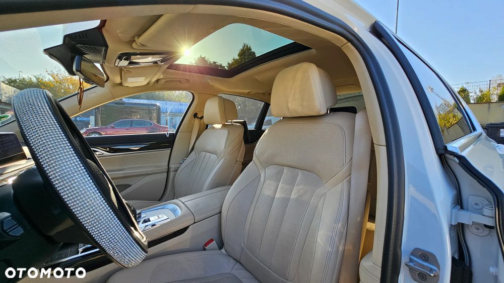 BMW Seria 7 730d xDrive - 6
