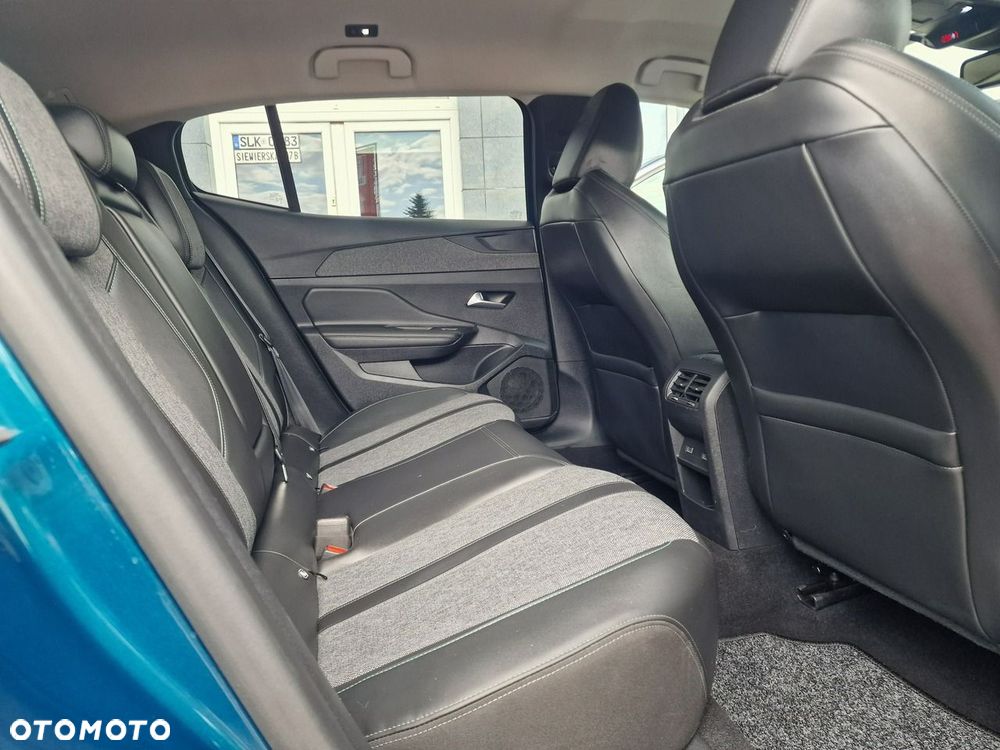 Peugeot 408 1.2 PureTech Allure S&S EAT8 - 20