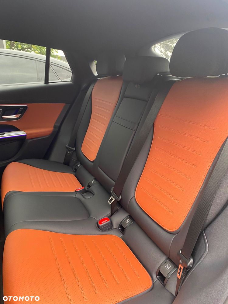 Mercedes-Benz GLC 200 4Matic 9G-TRONIC Edition AMG Line - 17