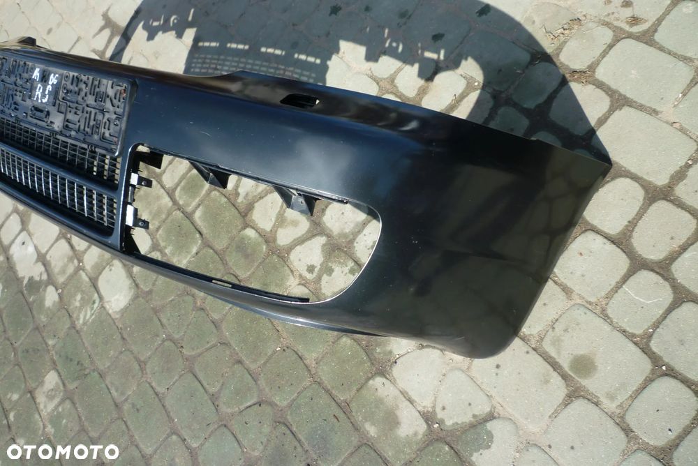 zderzak Audi A4 S4 RS4 B5 - 5