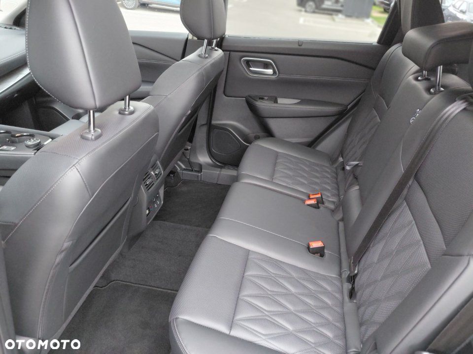 Nissan X-Trail - 11