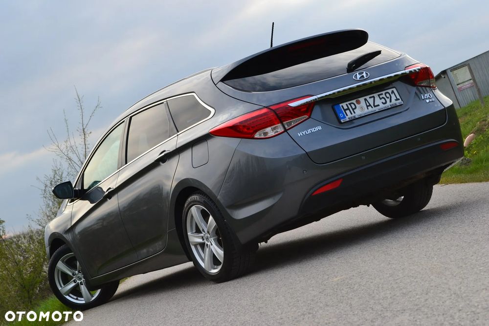 Hyundai i40 2.0 Premium - 13