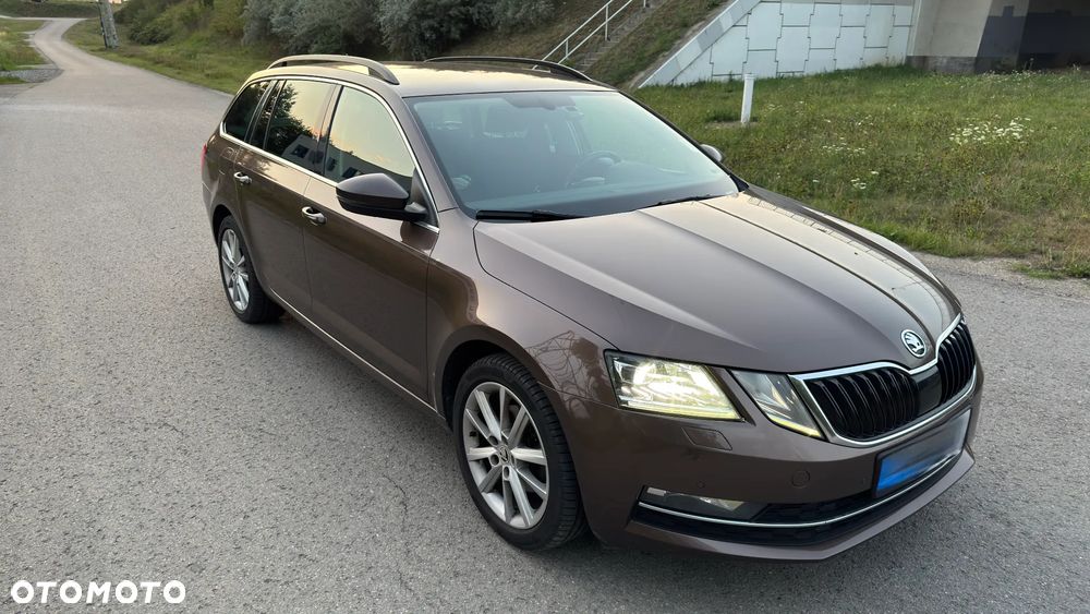 Skoda Octavia 2.0 TDI SCR Style DSG - 2