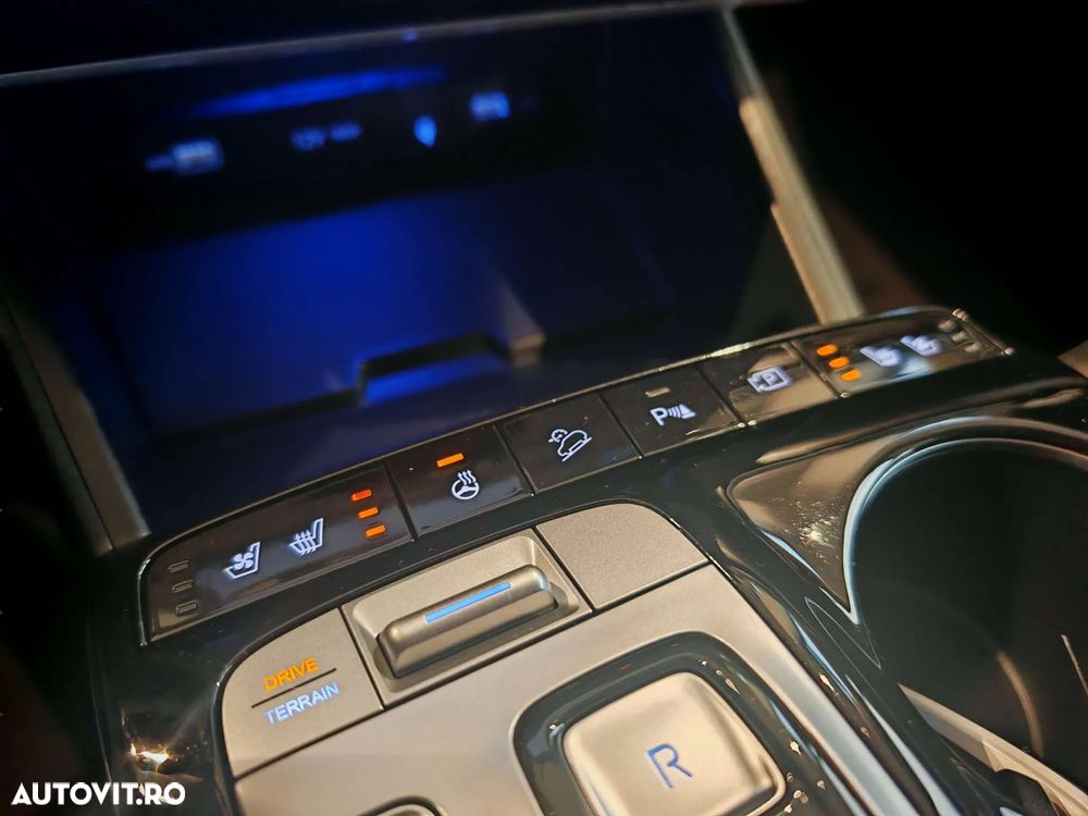 Hyundai Tucson HEV 1.6 l 230 CP 4WD 6AT Luxury - 22