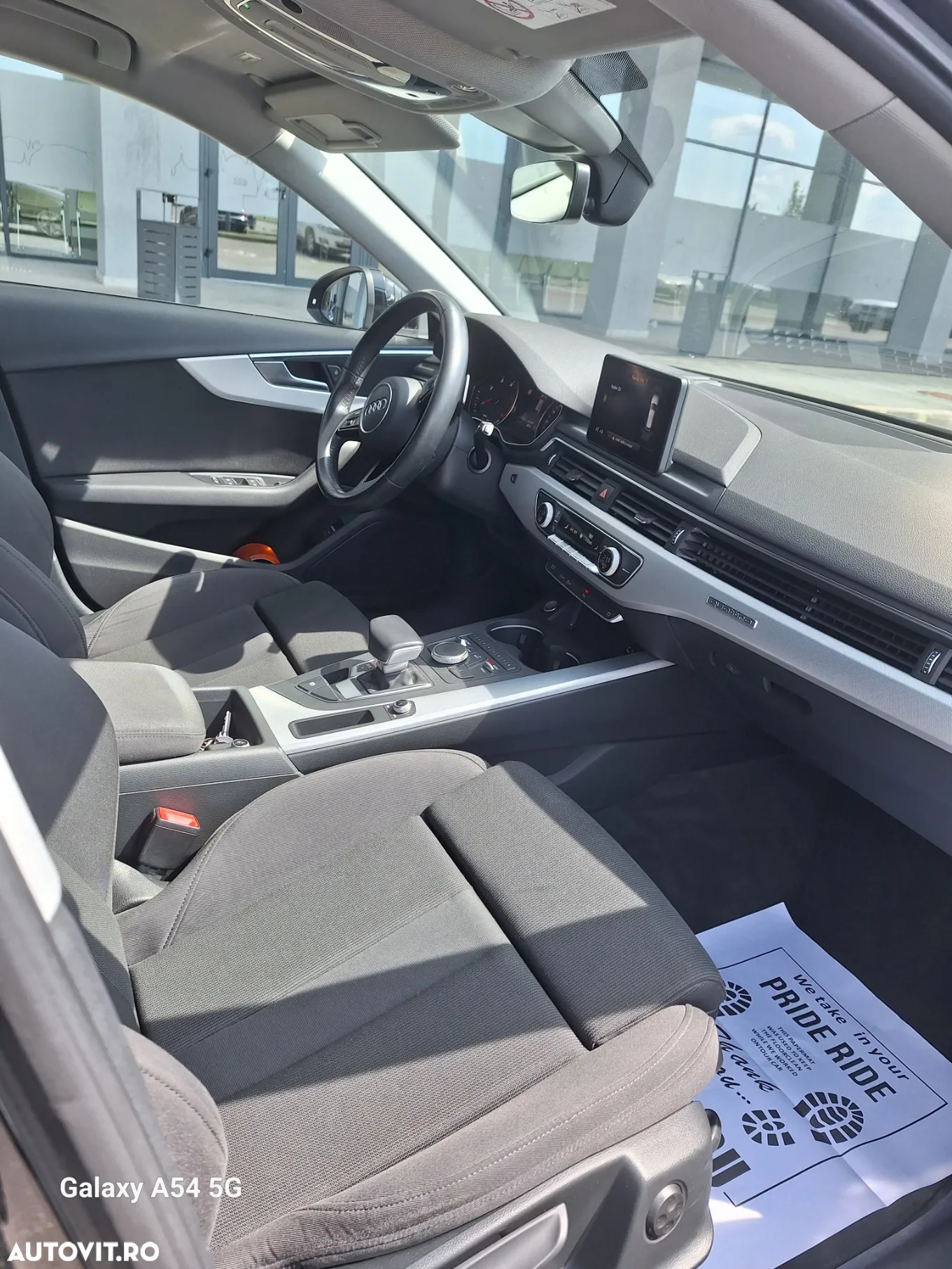 Audi A4 Avant 2.0 TDI quattro S tronic Sport - 5