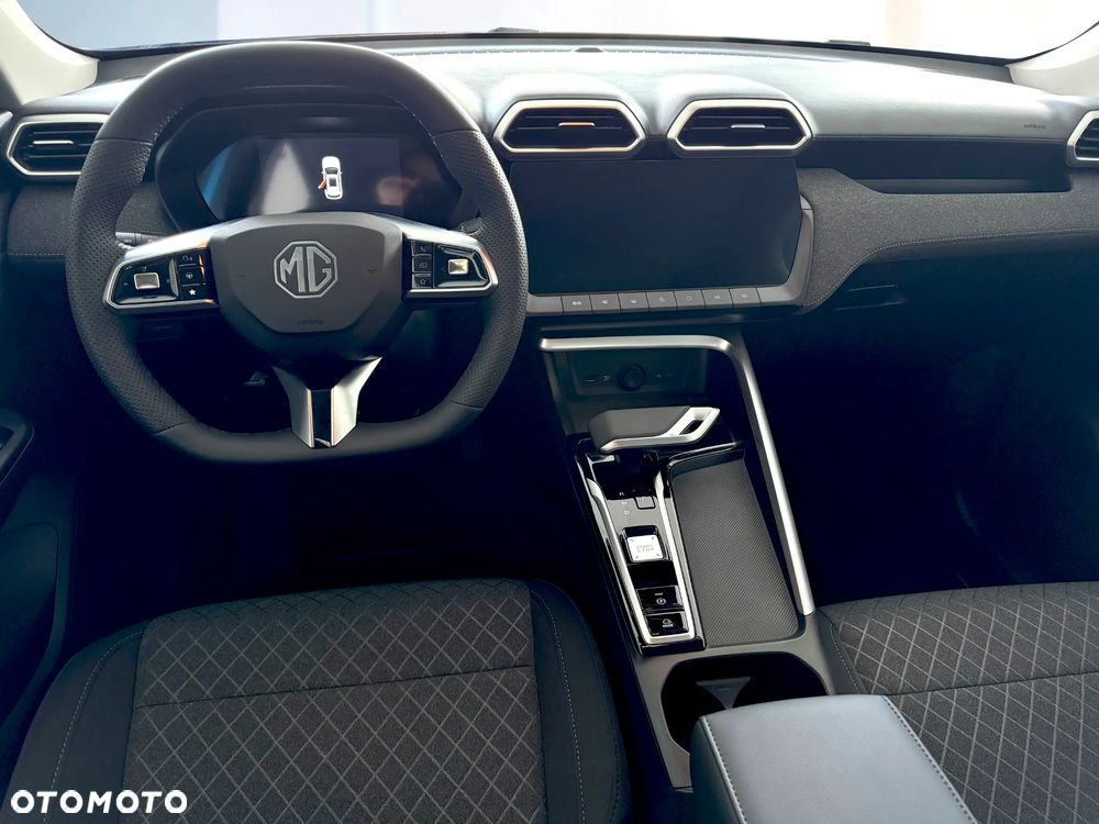 MG ZS Hybrid+ - 9