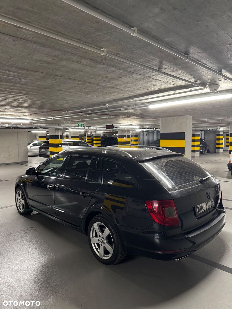 Skoda Superb 2.0 TDI Ambition DSG - 7