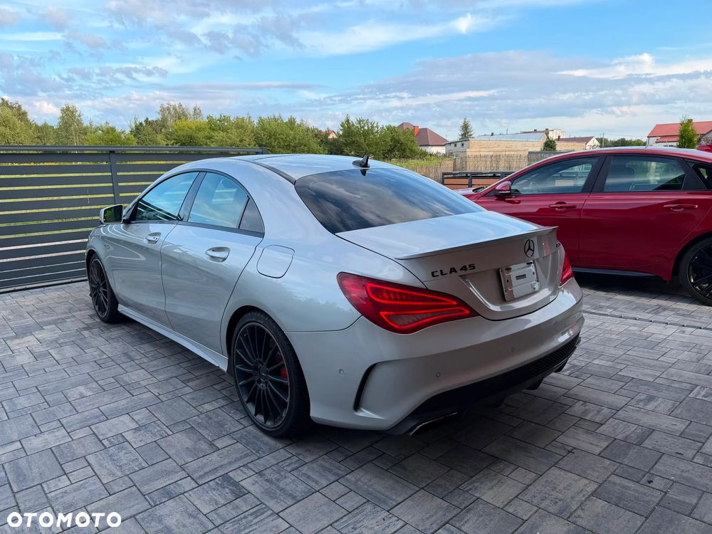 Mercedes-Benz CLA 45 AMG 4-Matic - 7