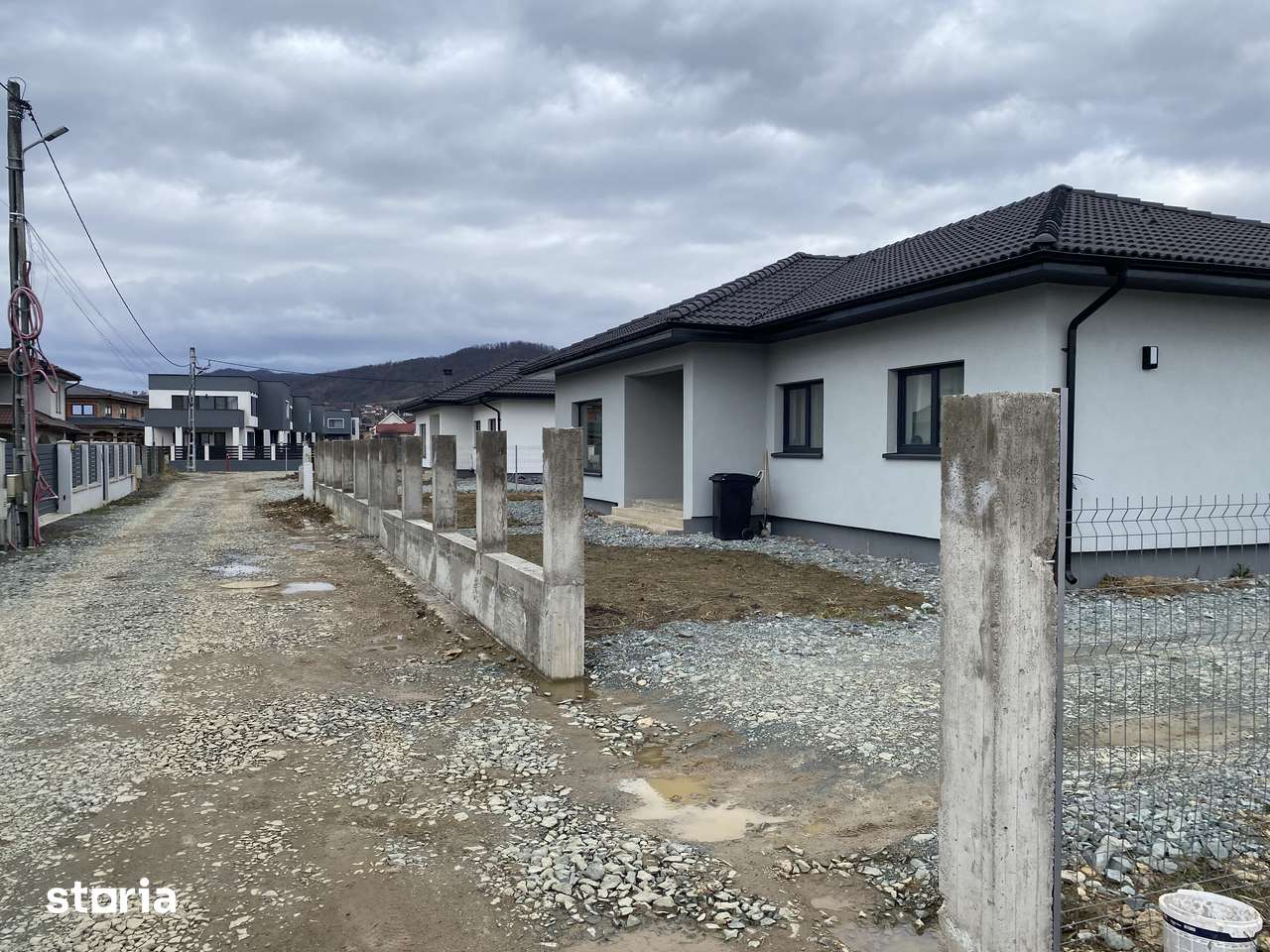 casa de vanzare pe parter tauti maghereus strada 9 - Imagine principală: 2/9