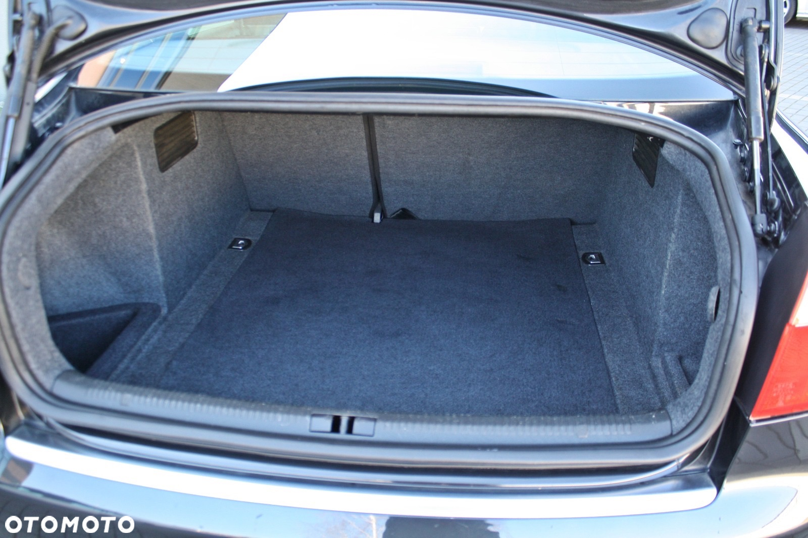 Audi A4 1.8T Quattro - 11