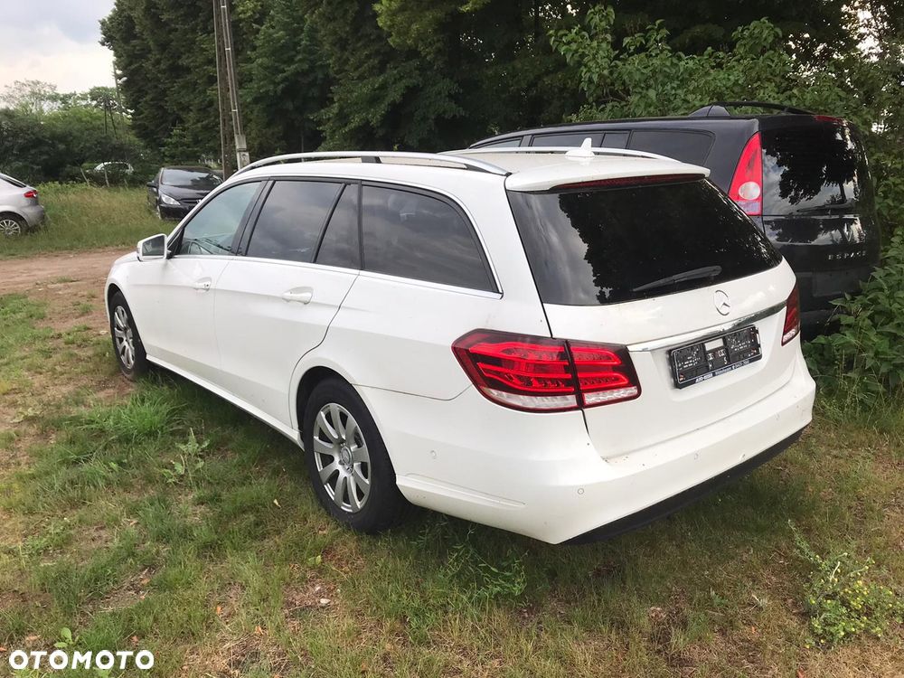Mercedes-Benz Klasa E 220 BlueTEC 4-Matic Elegance - 4
