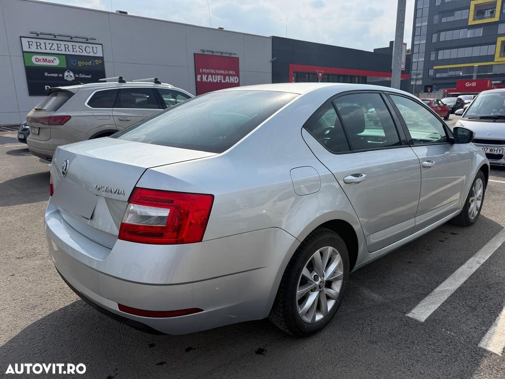 Skoda Octavia 1.6 TDI Active - 6