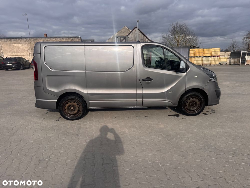 Opel Vivaro Trafic - 5