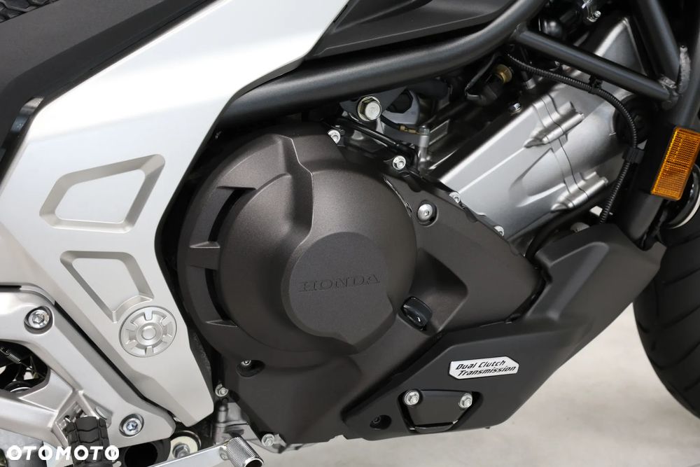 Honda NC - 23