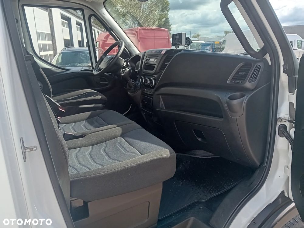 Iveco Daily - 16