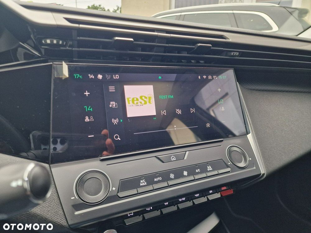 Peugeot 308 1.2 PureTech GPF Active Pack Business S&S EAT8 - 28