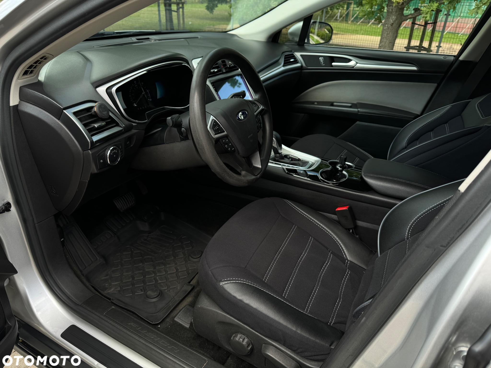 Ford Mondeo - 17