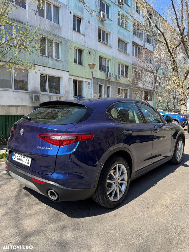 Alfa Romeo Stelvio 2.0 Turbo 16V AT8-Q4 Super - 6