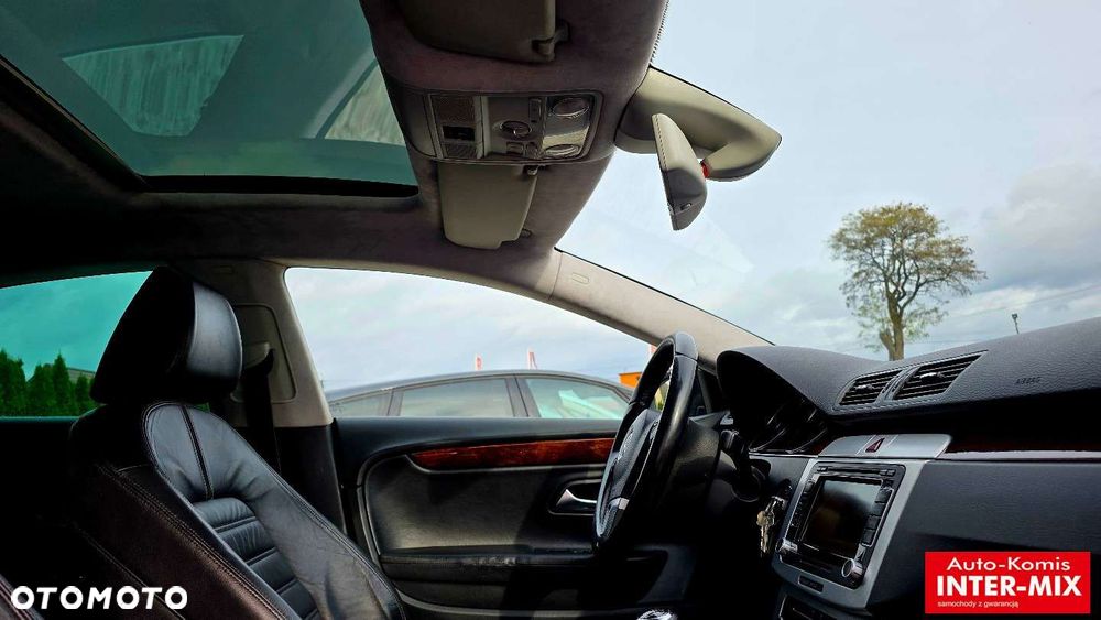 Volkswagen Passat CC - 35