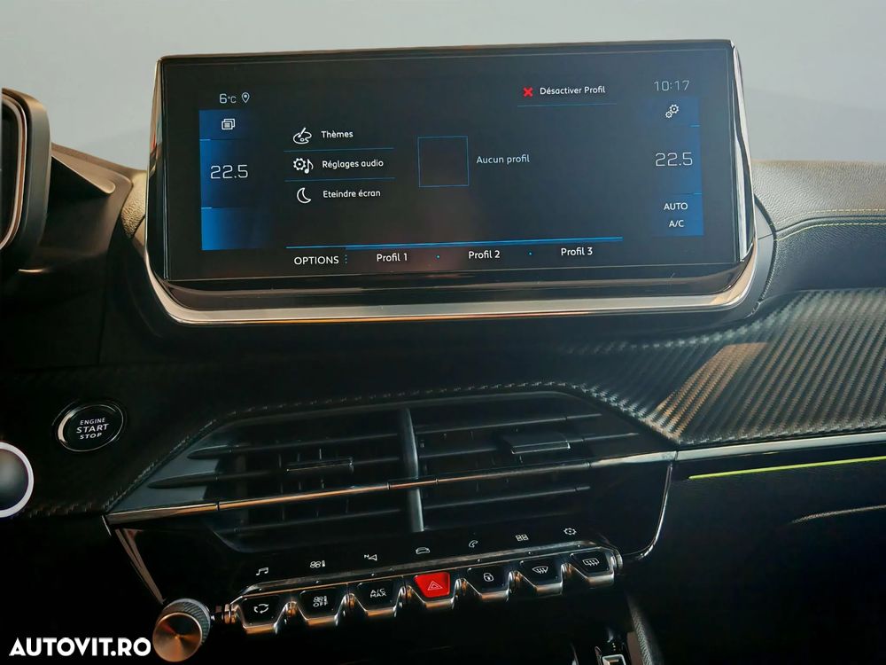 Peugeot 208 1.2 L PureTech STT GT - 29