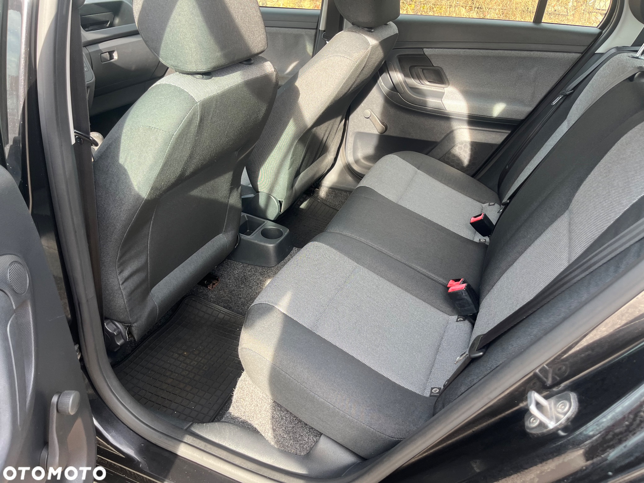 Skoda Fabia - 6