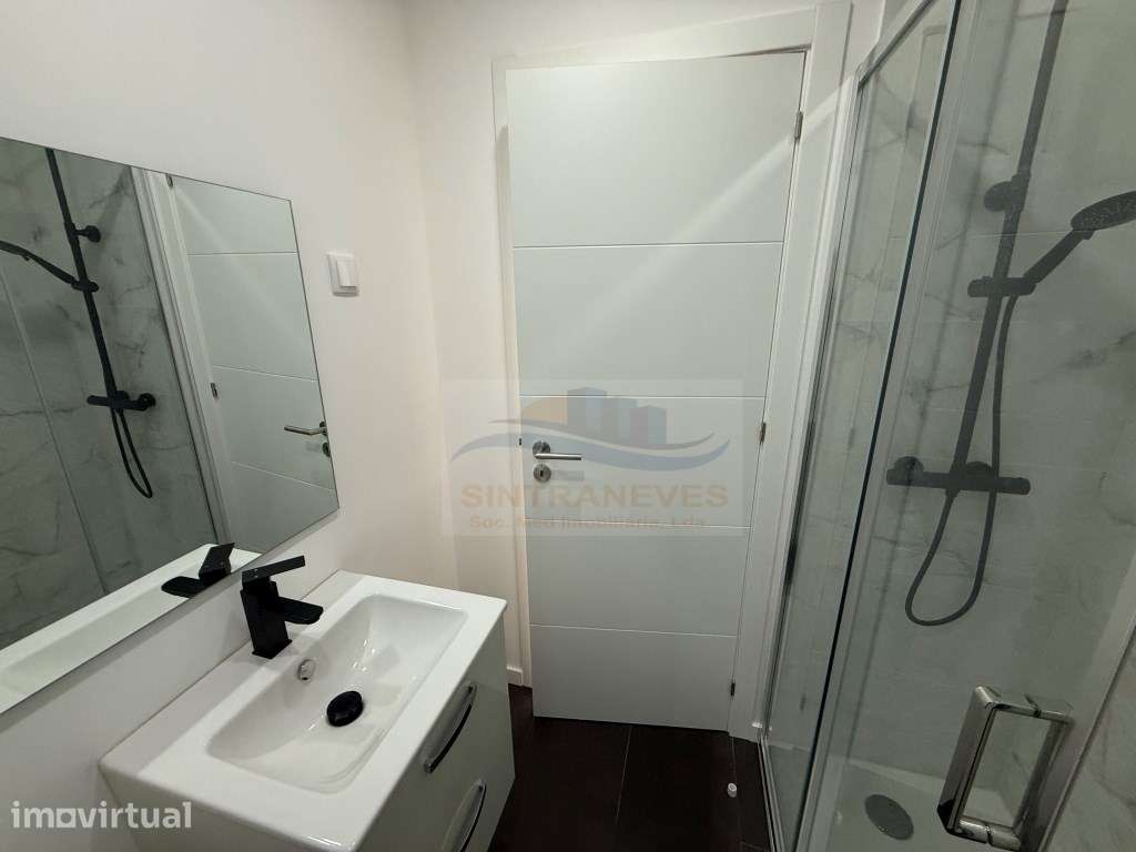 T3 com Excelente Potencial em Odivelas | 3º Andar | Zona Central e ... - Grande imagem: 4/10
