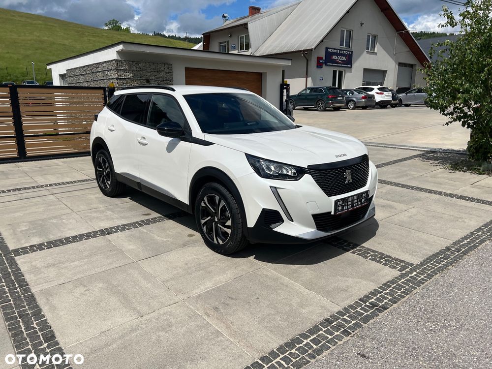 Peugeot 2008 PureTech 130 Allure - 3