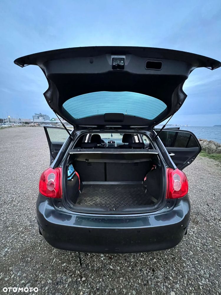 Toyota Auris 1.6 VVT-i Luna - 14