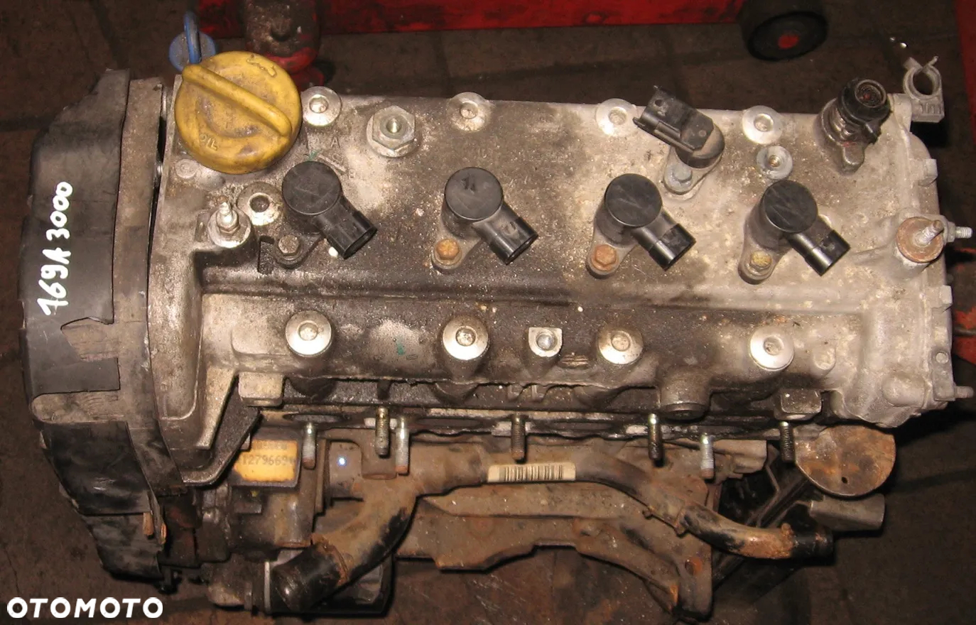 169A3000 Silnik słupek silnika FIAT PUNTO PANDA 500 1.4 16V - 2