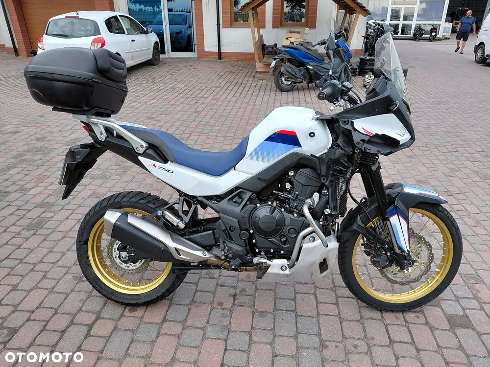 Honda Transalp - 7