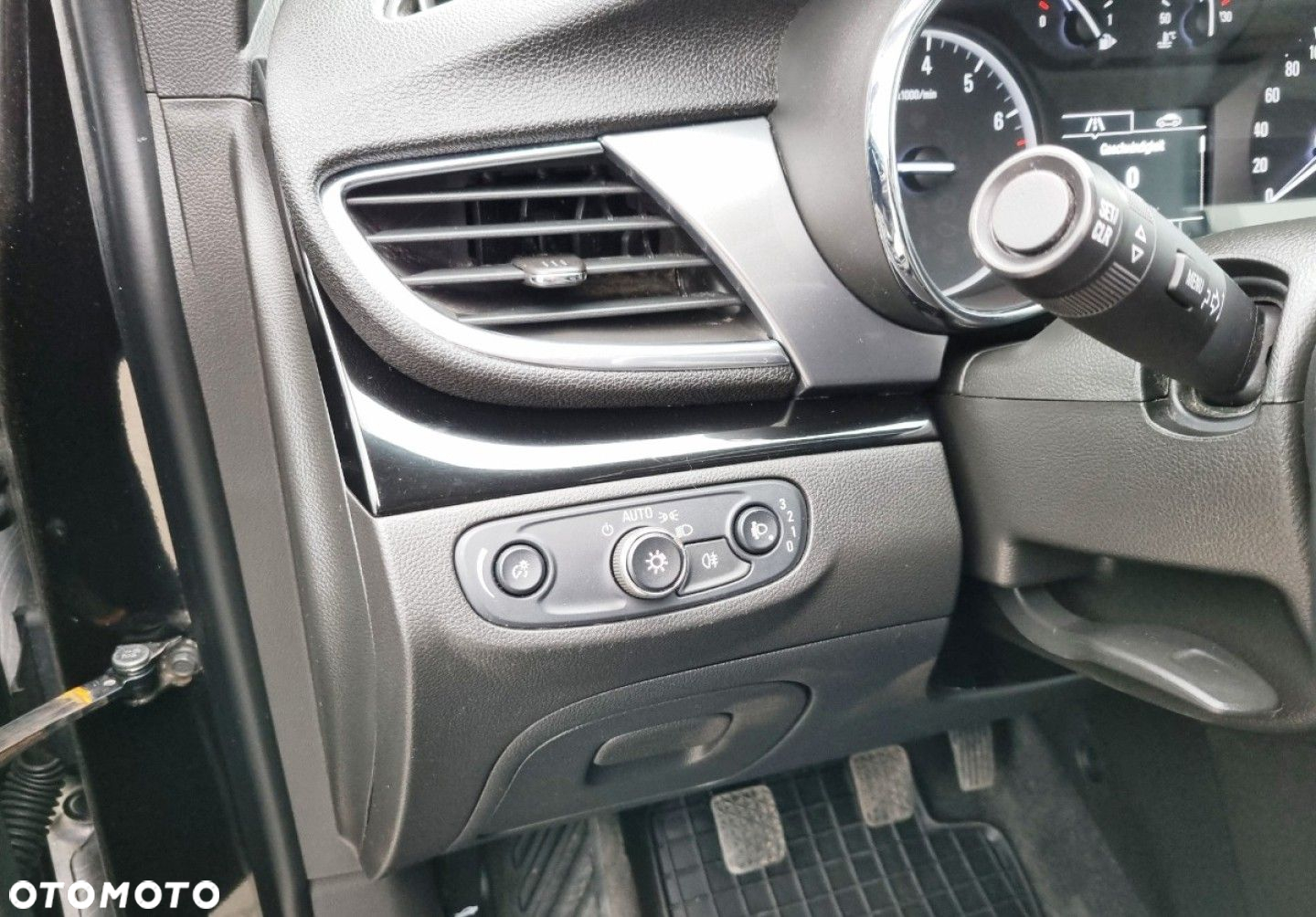 Opel Mokka - 26