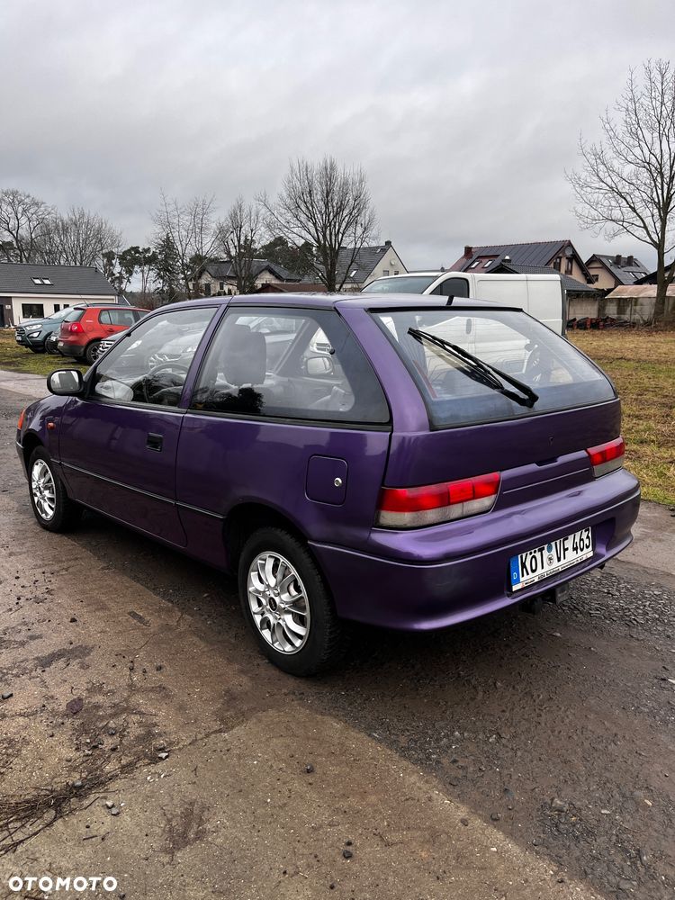 Suzuki Swift 1.0 GL - 3