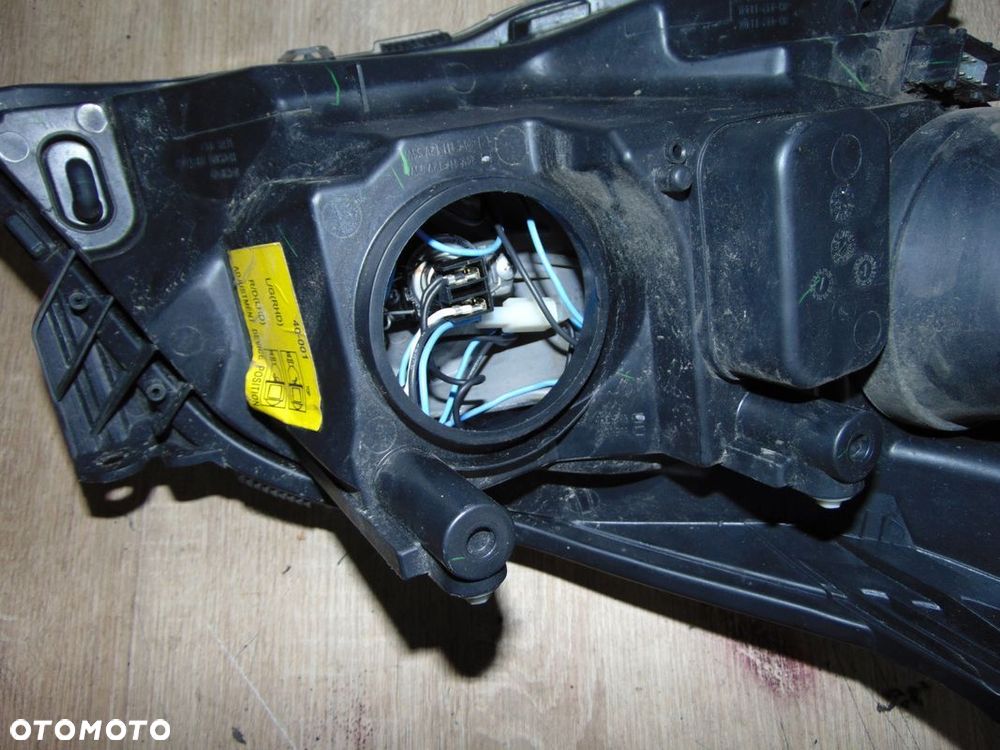 LAMPA LEWA LEWY PRZÓD PRZEDNIA OPEL ASTRA H EUROPA SOCZEWKA - 2