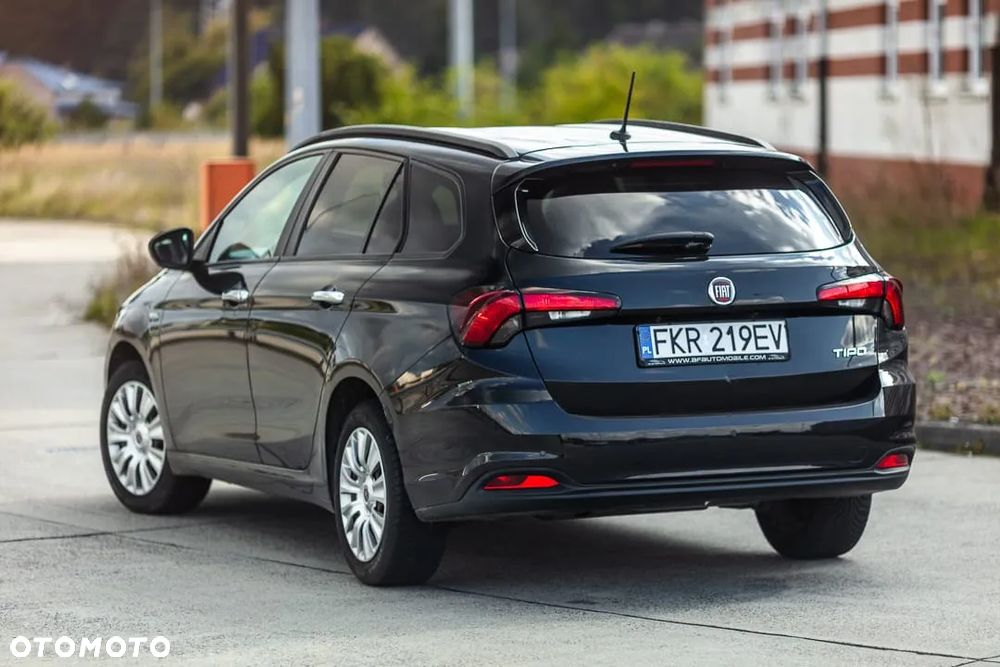 Fiat Tipo 1.4 16v Easy - 12