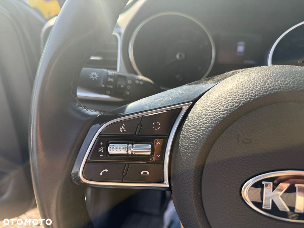 Kia XCeed - 17