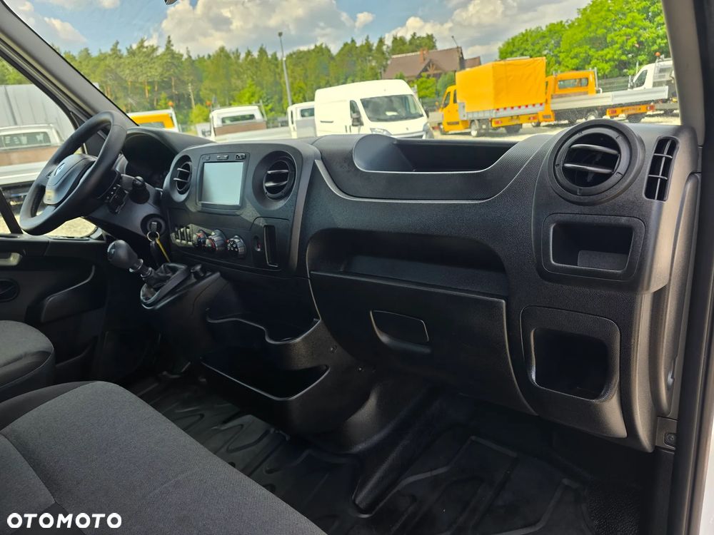 Renault MASTER 2,3 DCI 165 KONNA SKRZYNIA 4,5M BLIŻNIAKI DO 3,5T 144T/KM PRZEBIEGU KLIMA ROZSTAW OSI 4,3M GWARANCJA - 21