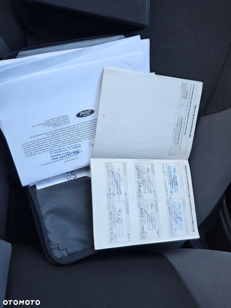 Ford Focus 1.6 Ti-VCT Style - 38