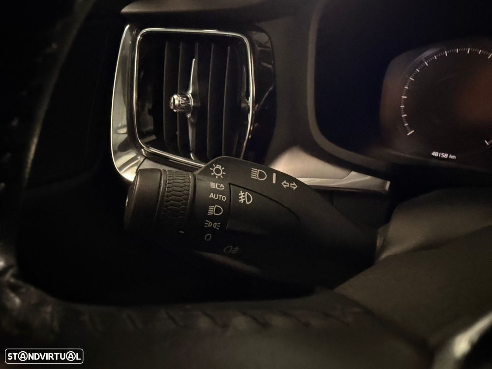 Volvo V60 2.0 T6 AWD TE Inscription - 27