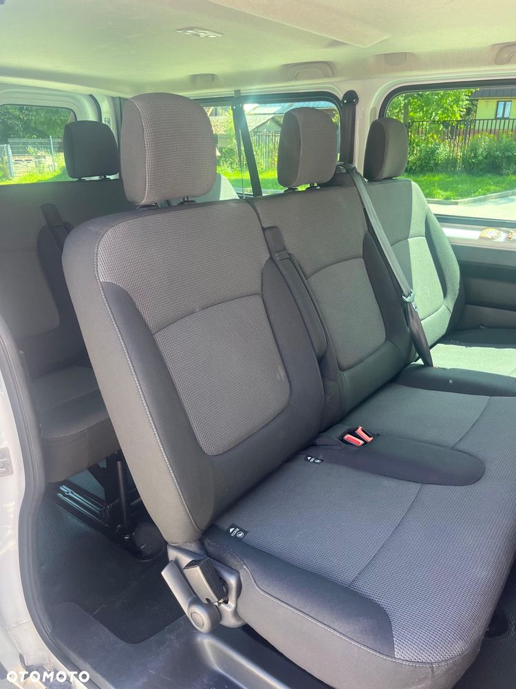 Renault Trafic Grand SpaceClass 2.0 dCi - 3