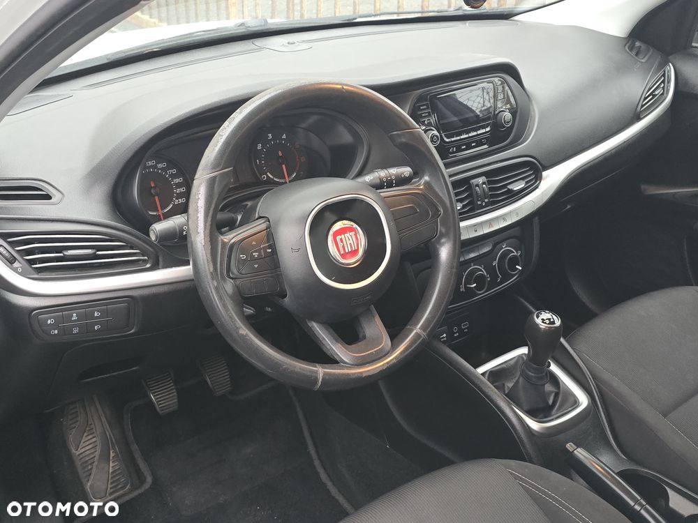 Fiat Tipo 1.3 MultiJet 16v Pop - 6
