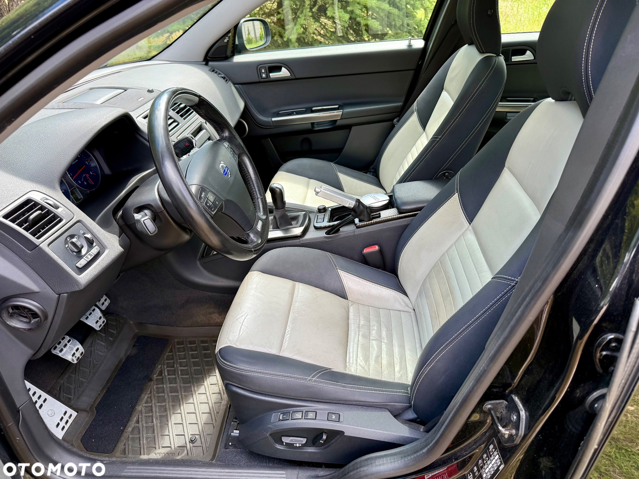 Volvo V50 D5 R-Design Summum - 16