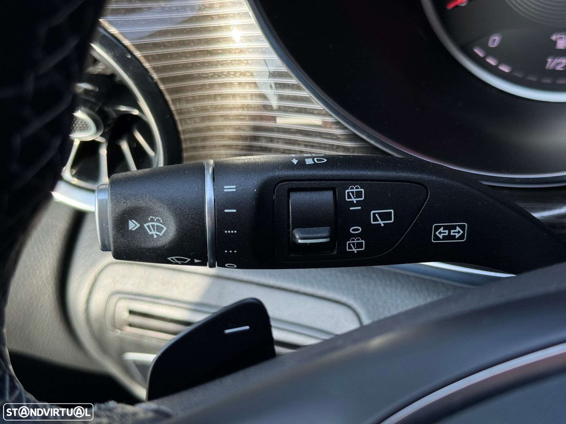 Mercedes-Benz V 300 d Longo Avantgarde - 31