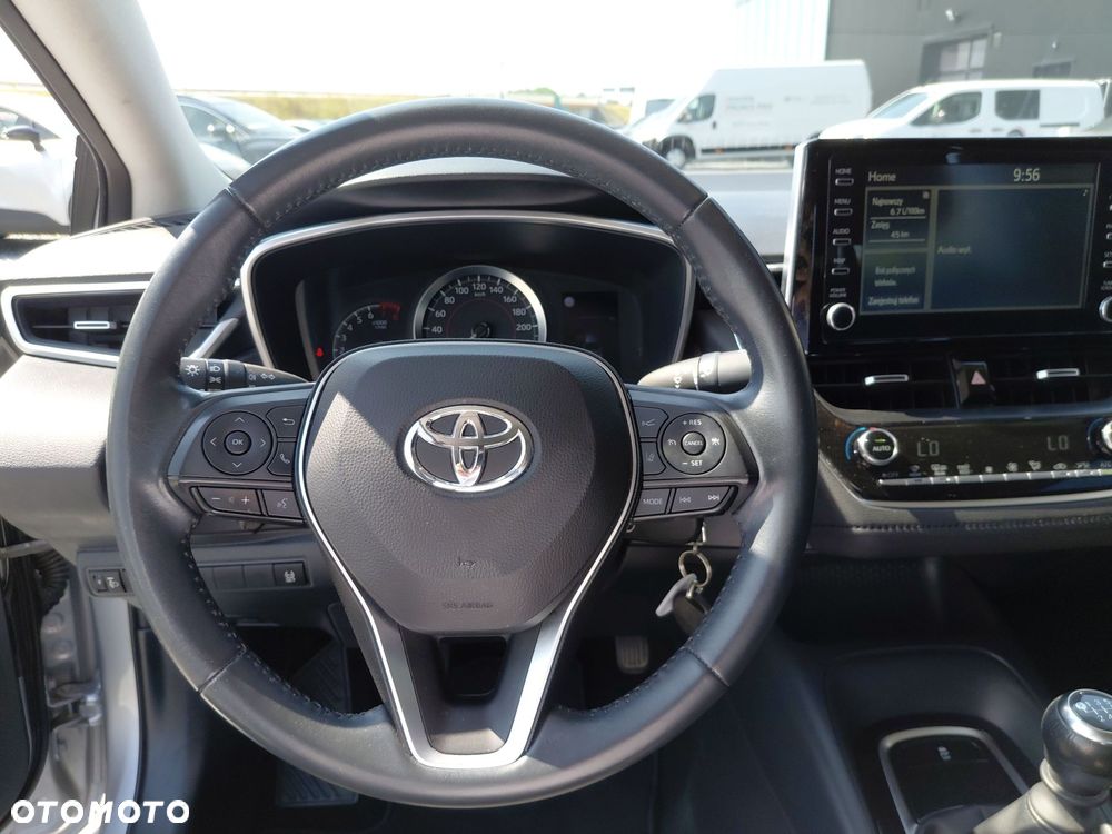 Toyota Corolla - 16