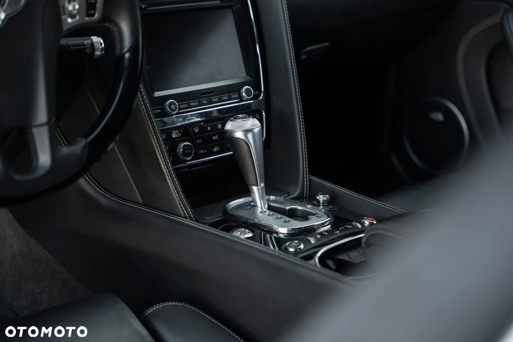 Bentley Continental GT Speed - 26