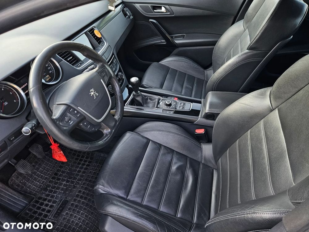 Peugeot 508 HDi 160 Active - 9