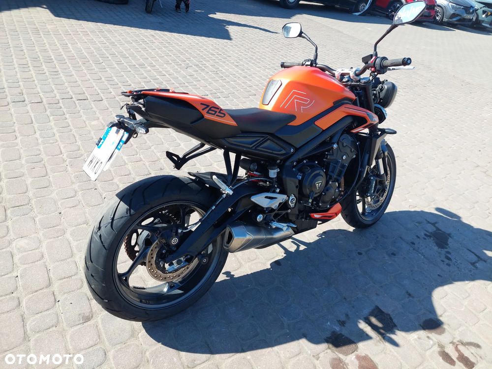 Triumph Street Triple - 5
