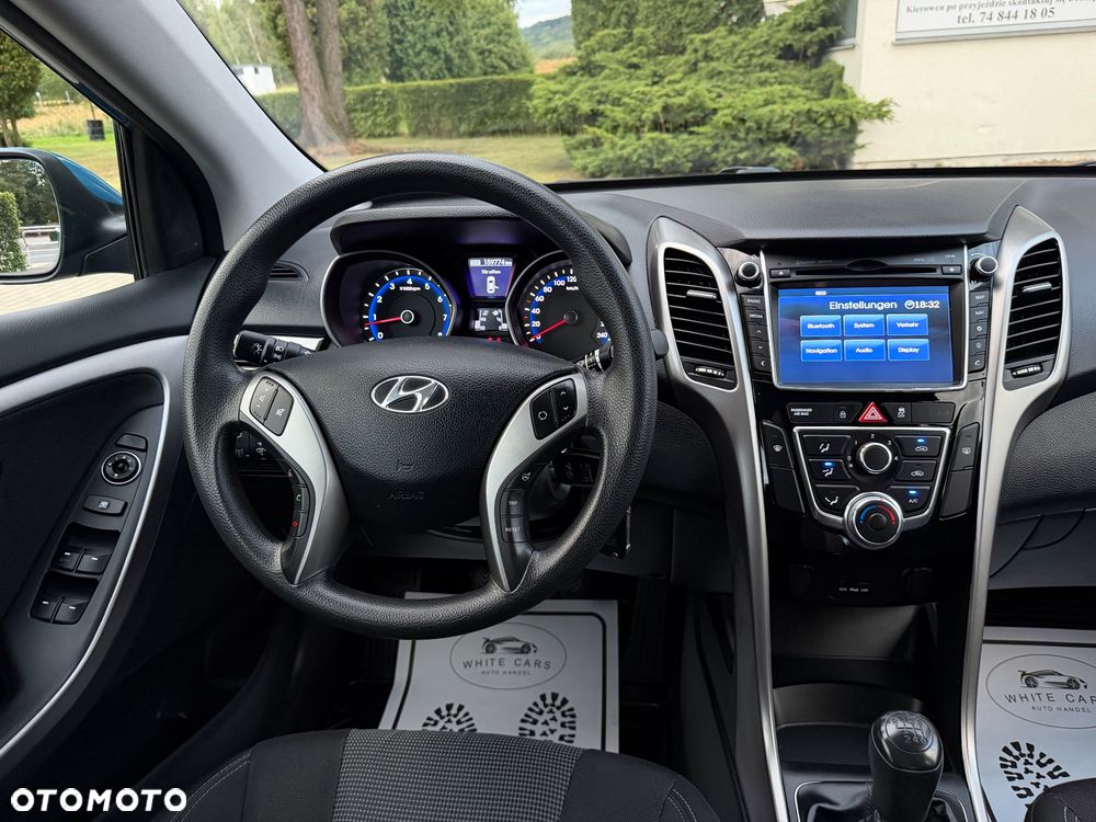 Hyundai i30 1.4 Fifa World Cup Edition - 29