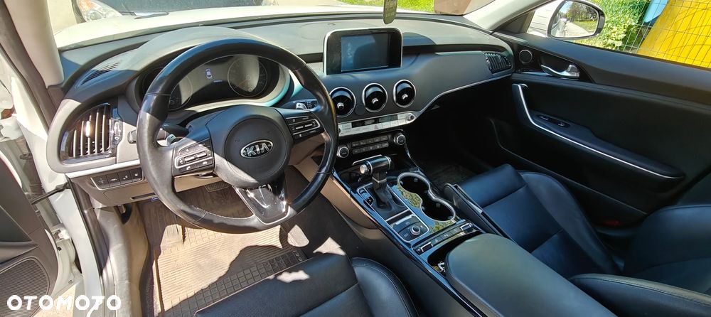 Kia Stinger 2.0 T-GDI XL - 16