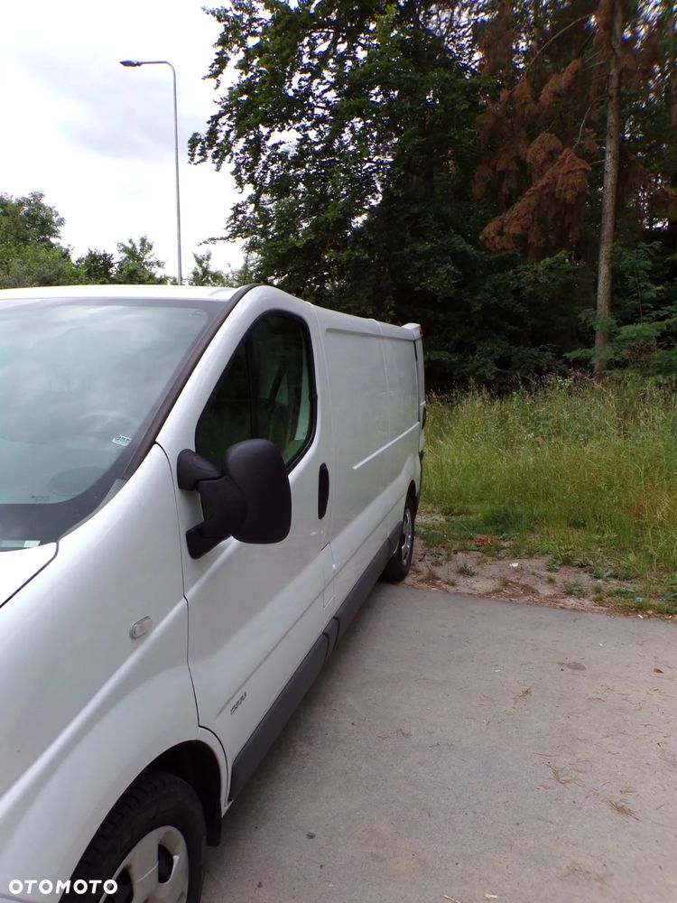 Opel VIVARO - 13